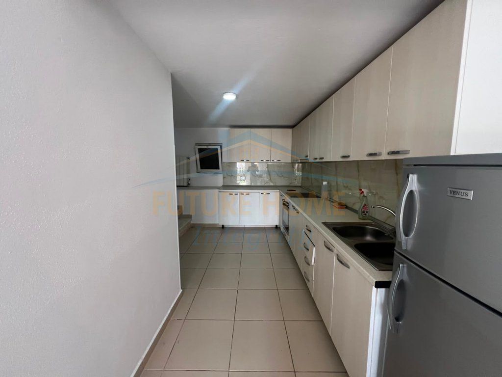 For rent, Duplex 2+1+2, Former Electric Market, Tirana.