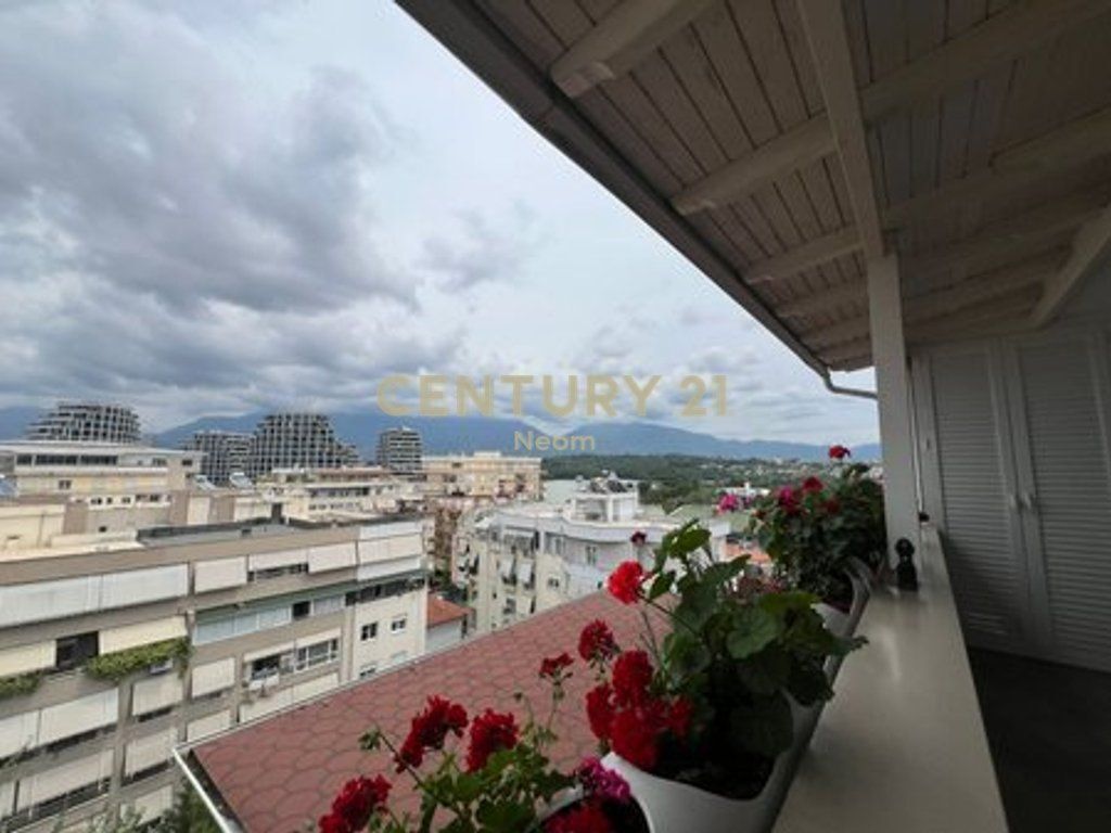 Luxury apartment 1+1+Parking space for rent at Artificial Lake