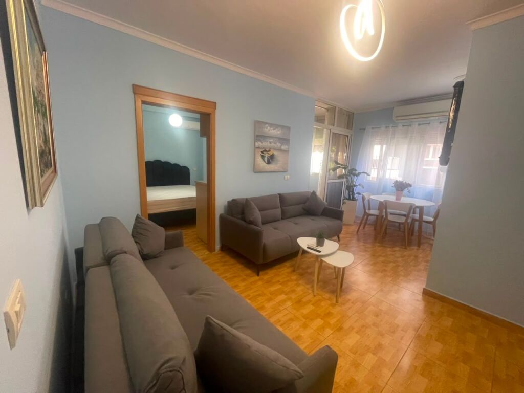 Apartment 1+1 for rent – Barricades Street