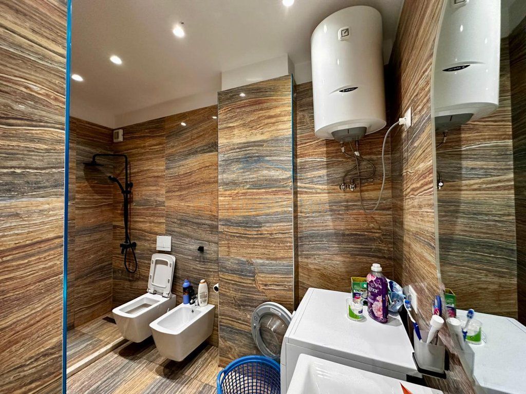 For sale 2+1+2+Parking, Grand Gallery Complex. PRM64282