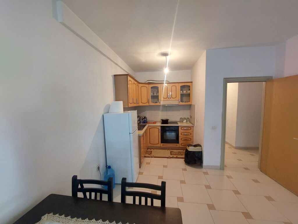 Qera | Apartament 2 + 1 | American Hospital 3 | 470 €/muaj