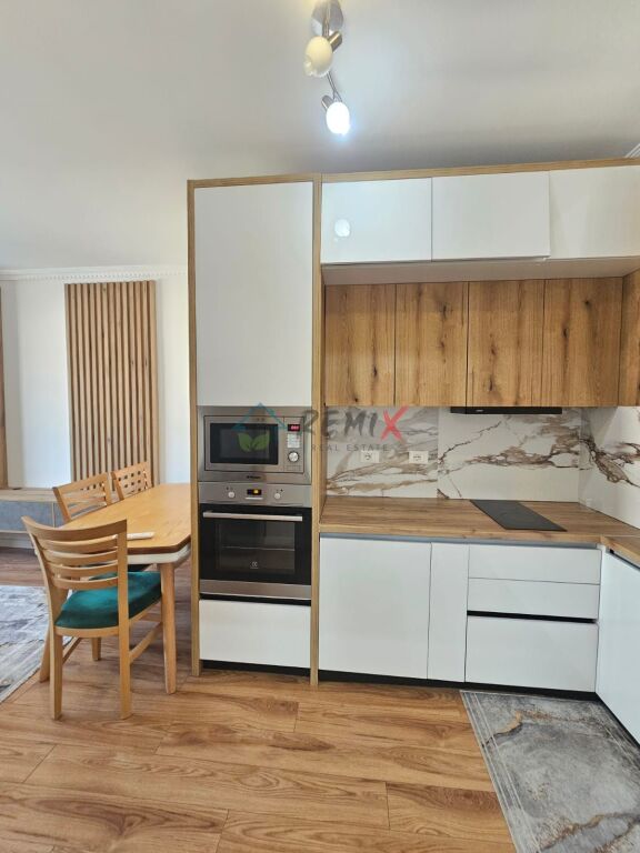 SHITET SUPER APARTAMENT 2+1 ME PAMJE DETI, RROTA E KUQE, PLAZH - DURRËS