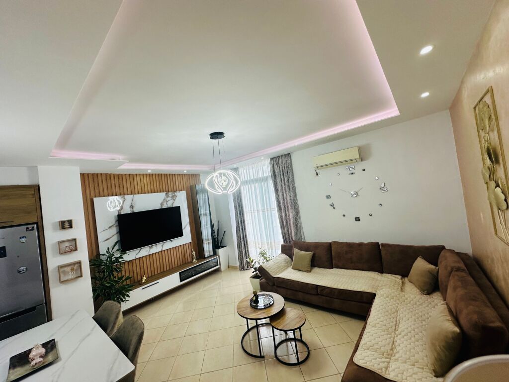 Shitet Apartament 2+1+1 Ballkon