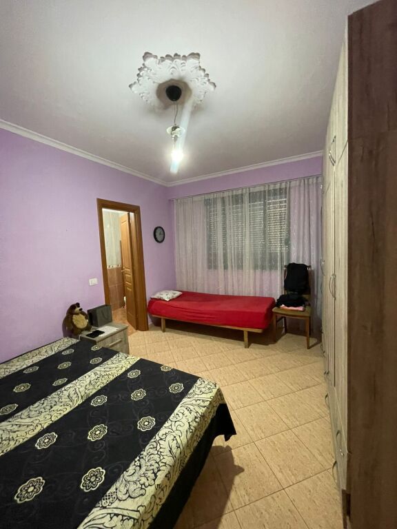 Rent, Apartment 2+1+2, 5 Maj Street, Tirana . Empire71258