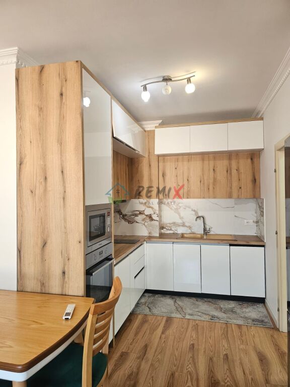 SHITET SUPER APARTAMENT 2+1 ME PAMJE DETI, RROTA E KUQE, PLAZH - DURRËS