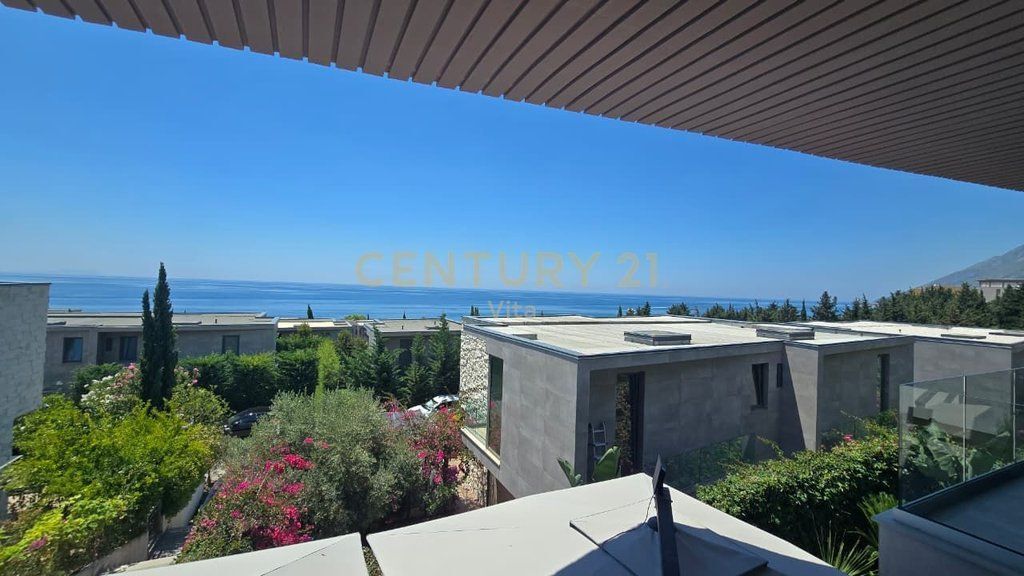 Vilë Unike me Pamje Deti në “Residenca Olea”, Dhërmi – ( 3+3, Oborr dhe Parkim )