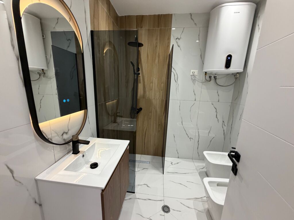 🏡 Appartamento 2+1+2 in vendita – Yzberisht, vicino a KMY  📐 96.6 m² |   💰 Prezzo  173 milioni di lek