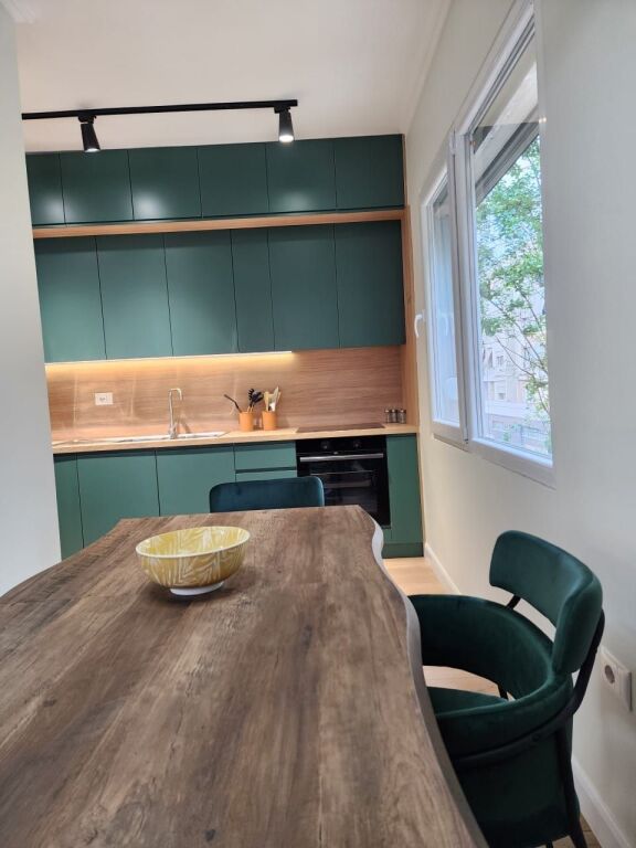 Apartament 2+1 Komuna Parisit prane Kristal Center