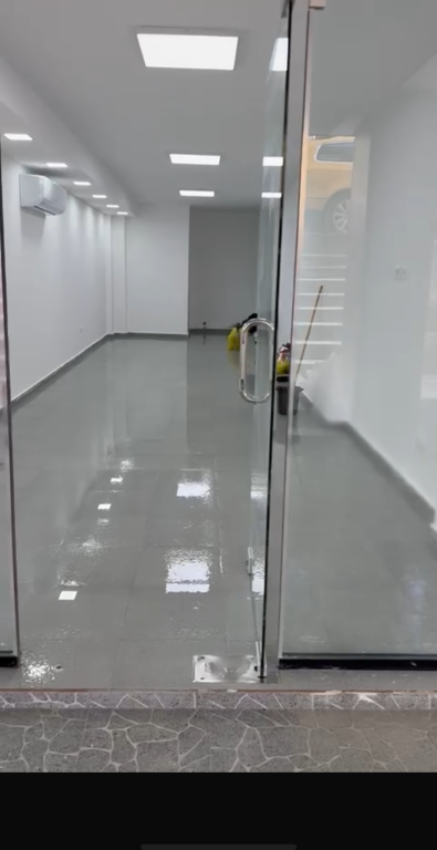 Locale per ufficio in affitto - 1   Sup 44 m² Posizione Via Dritan Hoxha, Laprak   