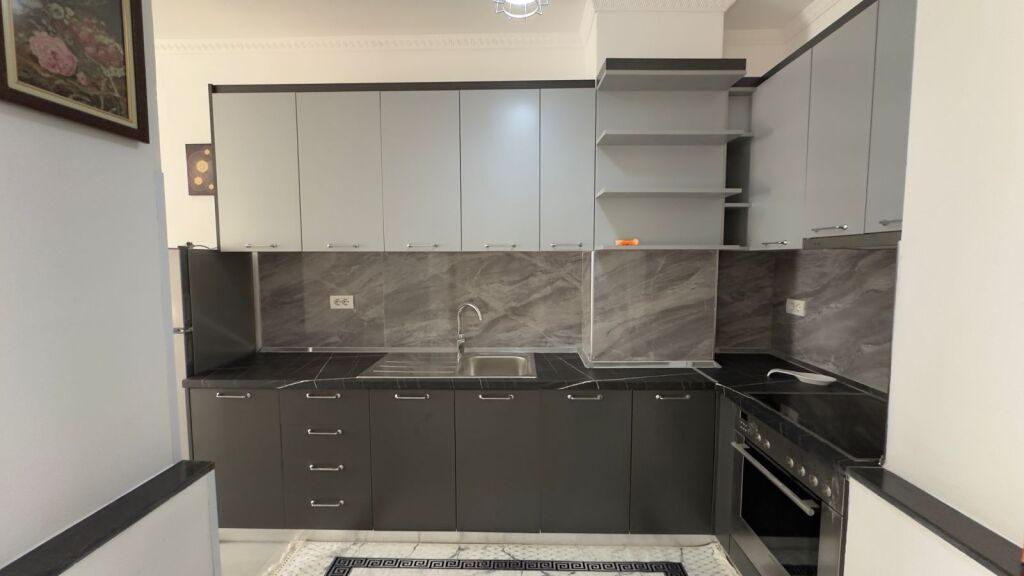 Rent, Apartment 2+1+2+Parking, 5 Maj Street, Tirana . Empire71250