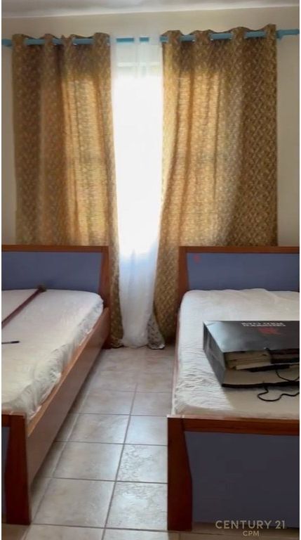 Jepet me qira Apartament 2+1 te Rruga 5 Maji prane Concord Center
