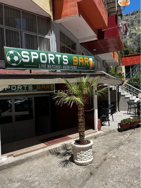 Shitet Bar-Kafe ne Shengjin