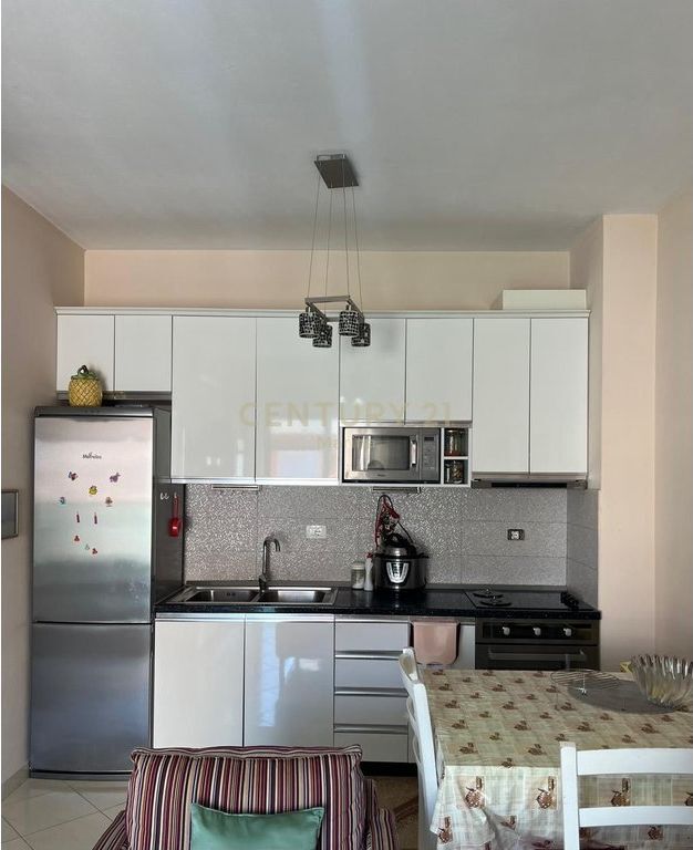 APARTMENT 2+1 FOR RENT, ON THE LUNGOMARE!