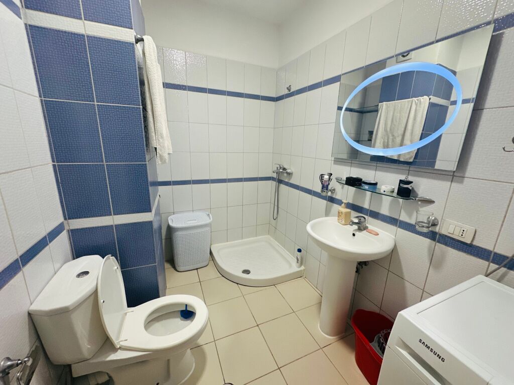 Shitet Apartament 2+1+1 Ballkon