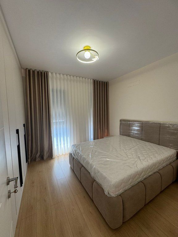 NEW BOULEVARD – 1+1 APARTMENT FOR RENT IN THE NDREGJONI COMPLEX!