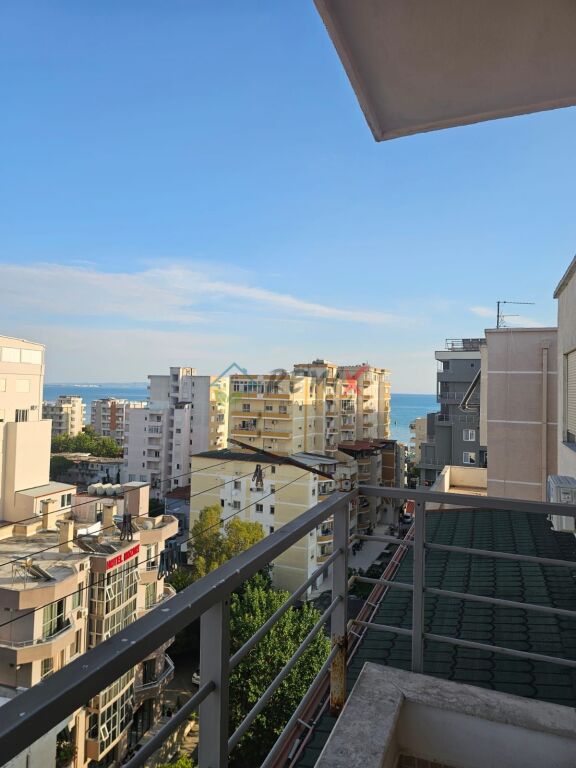 SHITET SUPER APARTAMENT 2+1 ME PAMJE DETI, RROTA E KUQE, PLAZH - DURRËS