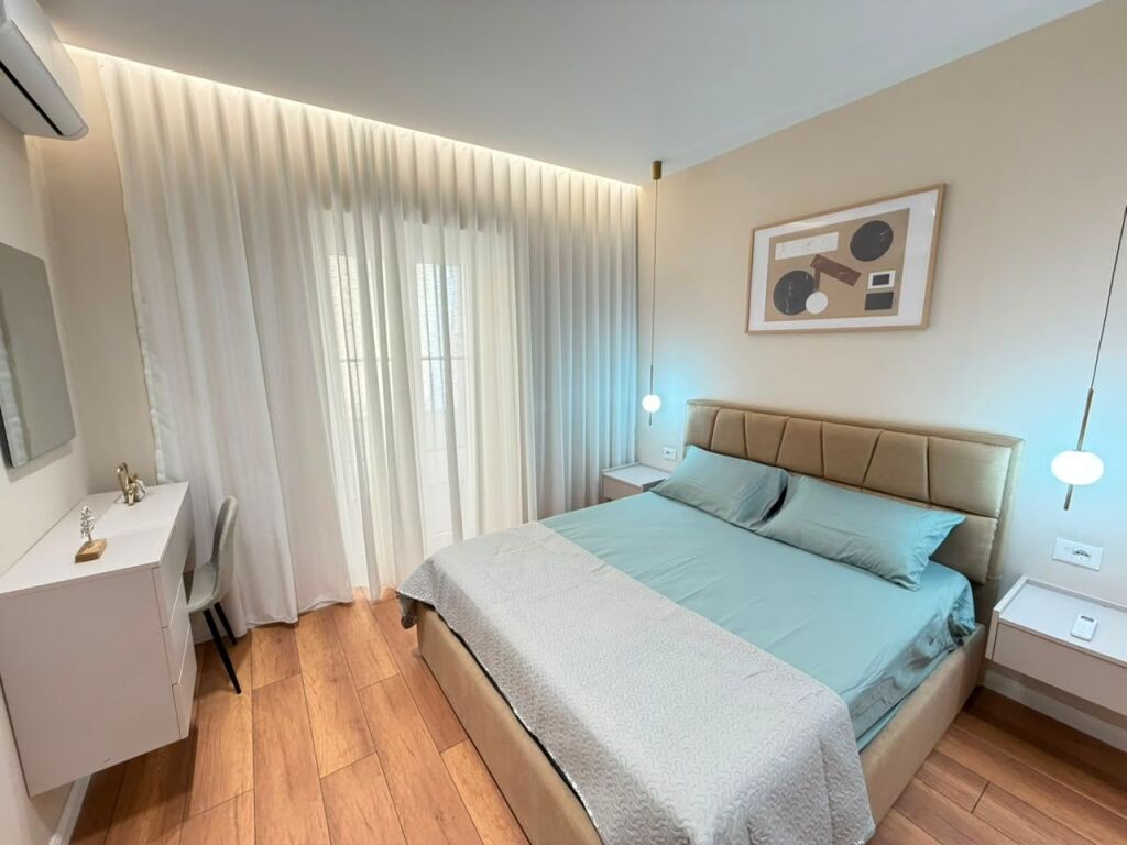 We sell a 1+1 apartment invested-Pazari i Ri!