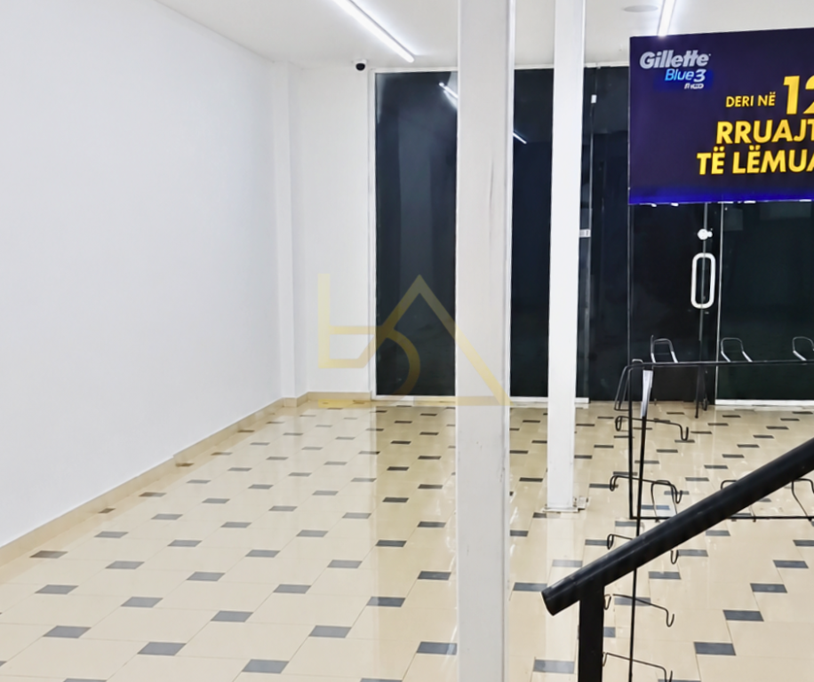 Duplex Commercial Space for Rent – Near Myslym Shyri, Tirana