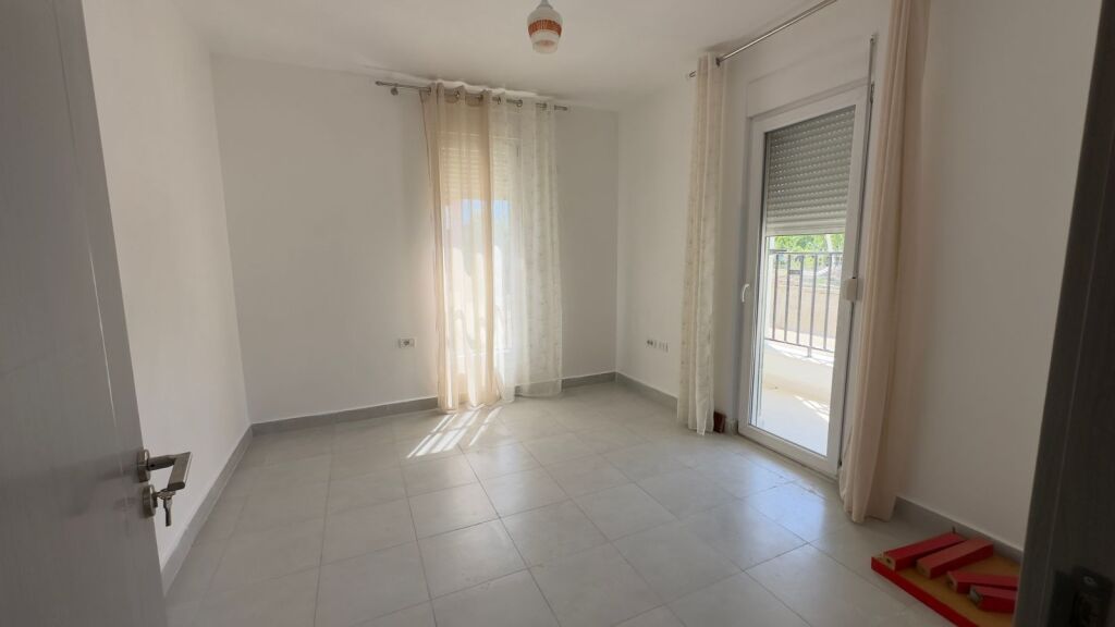 Rent, Apartment 2+1+2+Parking, 5 Maj Street, Tirana . Empire71250