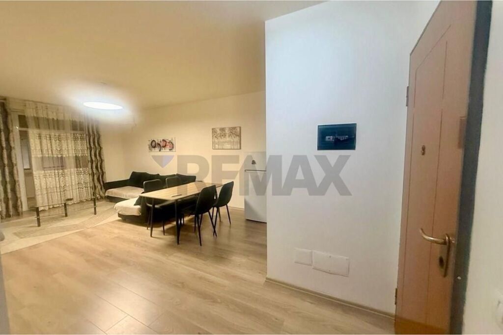 Apartment for rent at Pavaroti