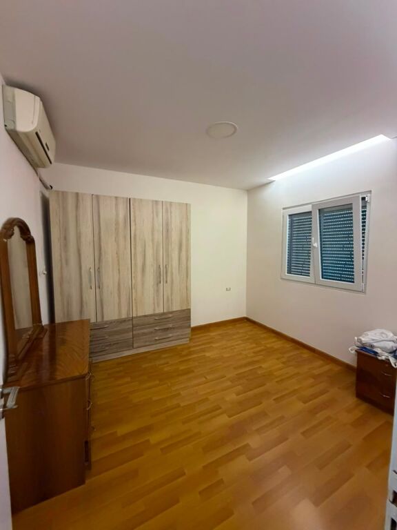 Appartamento 3+1+ balcone + Parcheggio in Affitto – Yzberisht !