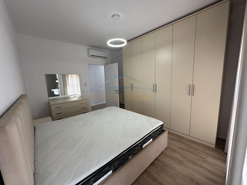 Qera, Apartament 2+1+2, Univers City