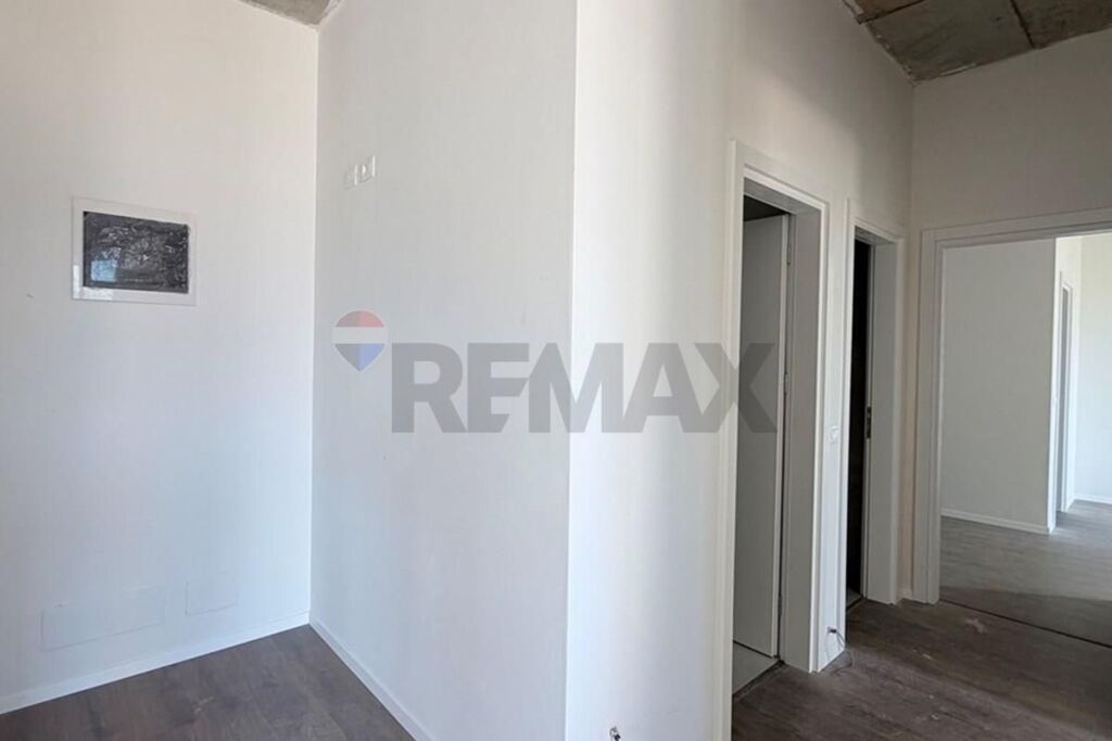 Apartment - For Sale - New Boulevard, Tirana  ID:530261047-257