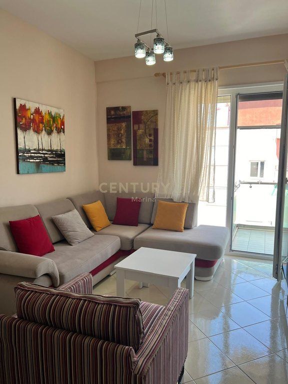 APARTMENT 2+1 FOR RENT, ON THE LUNGOMARE!