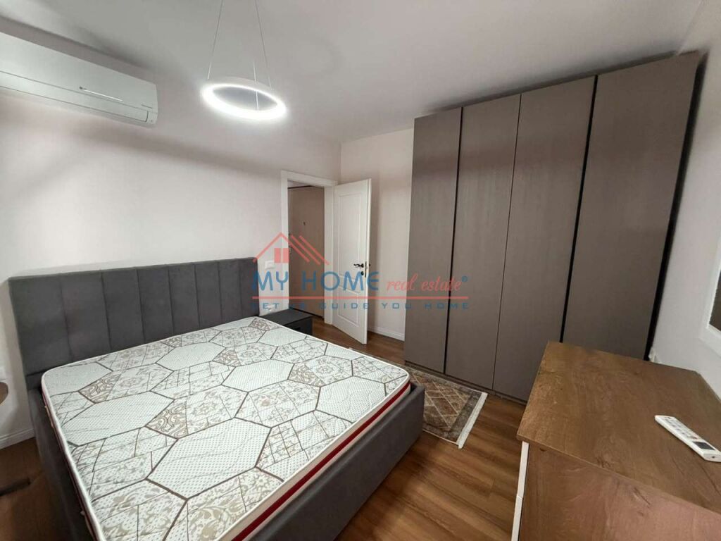 Apartament 2+1 me Qera Rruga e Barrikadave ne Tirane