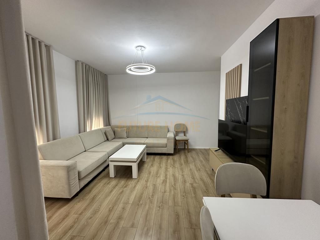 Qera, Apartament 2+1+2, Univers City