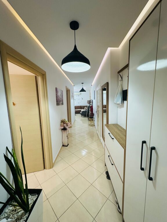 Shitet Apartament 2+1+1 Ballkon