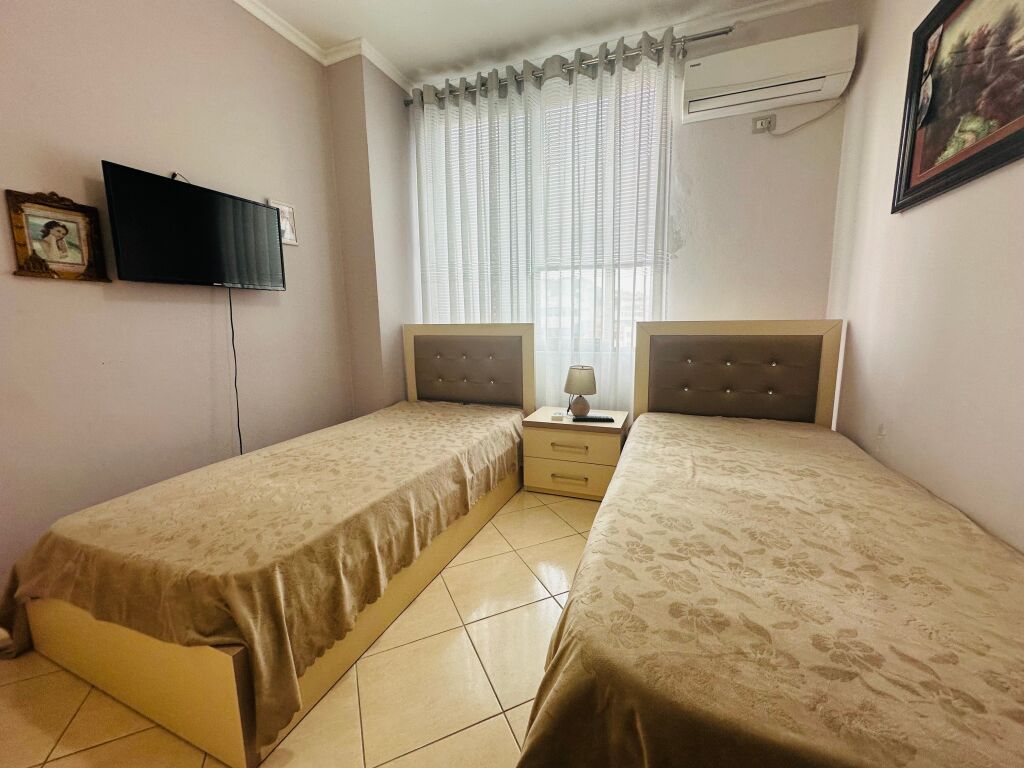Shitet Apartament 2+1+1 Ballkon