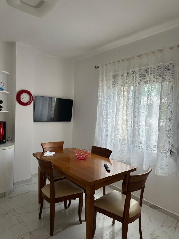Super Penthouse 3+2 me Qira tek DOWNTOWN