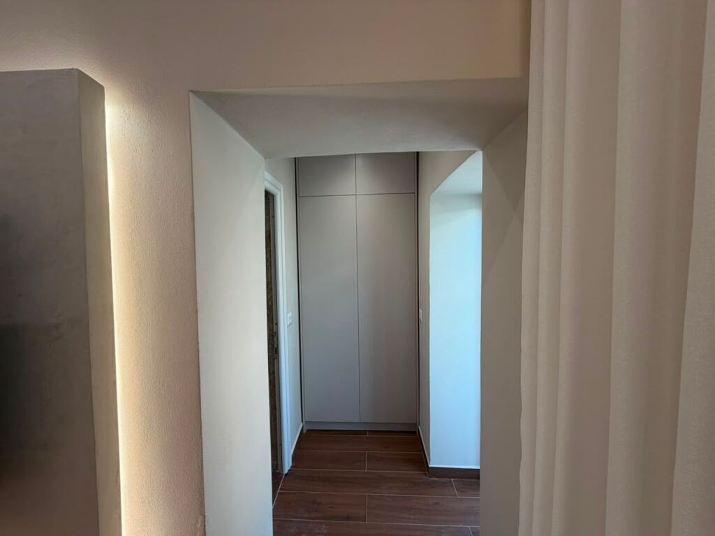 🏡 Studio apartment for sale – Pazari i Ri