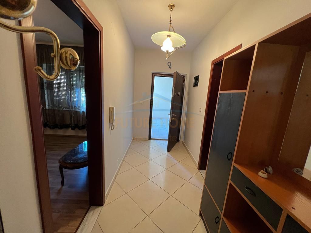 Rent, Apartment 3+1+2, Bllok