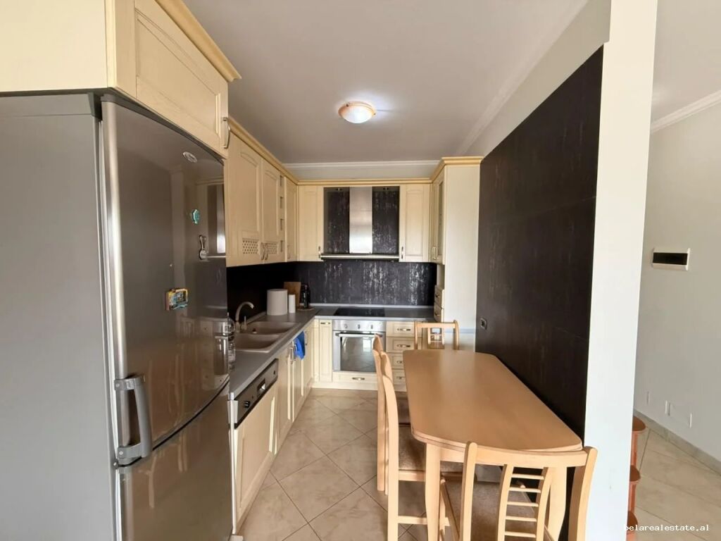 Apartament 2+1 Me Qera Tek Blloku ( ID B2201971) Tirane