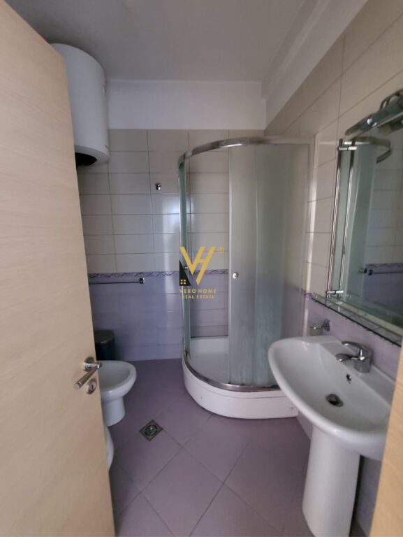 UFFICIO 110 M2 IN AFFITTO PRESSO IL COMUNE DI PARIGI 1.300 EURO