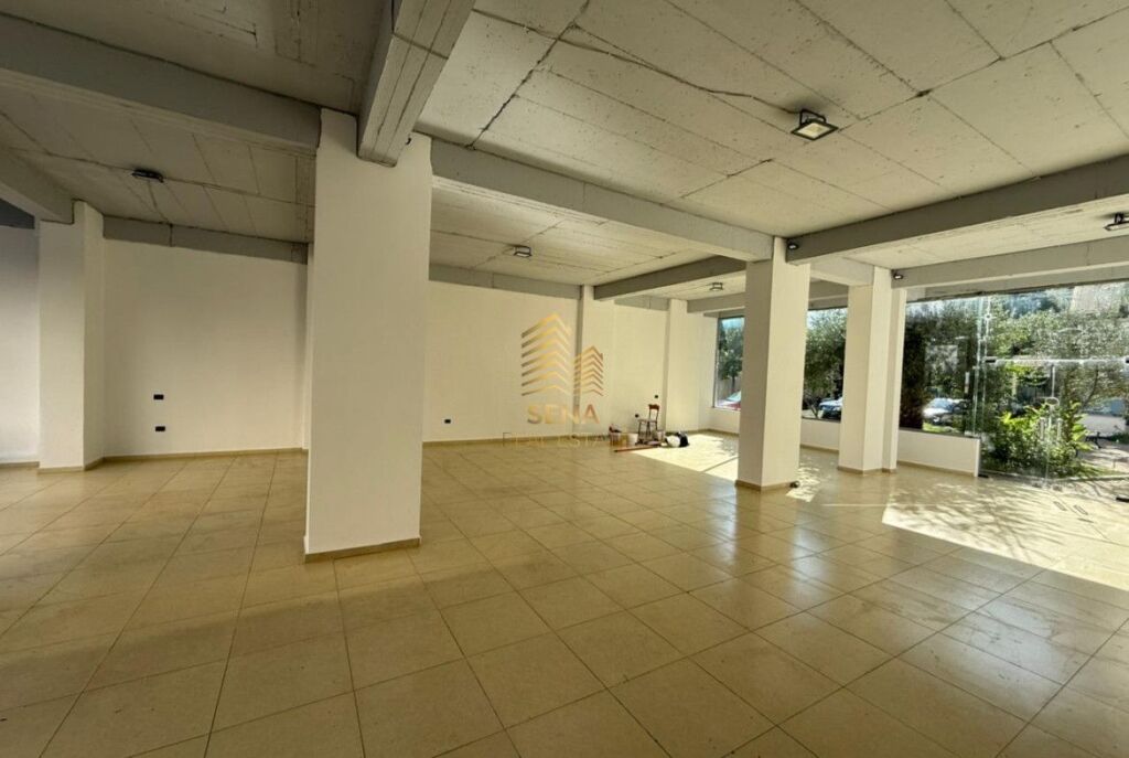 Rent, Business Premises 164m², Astir – near Urban Gate, 1100 Euro/month