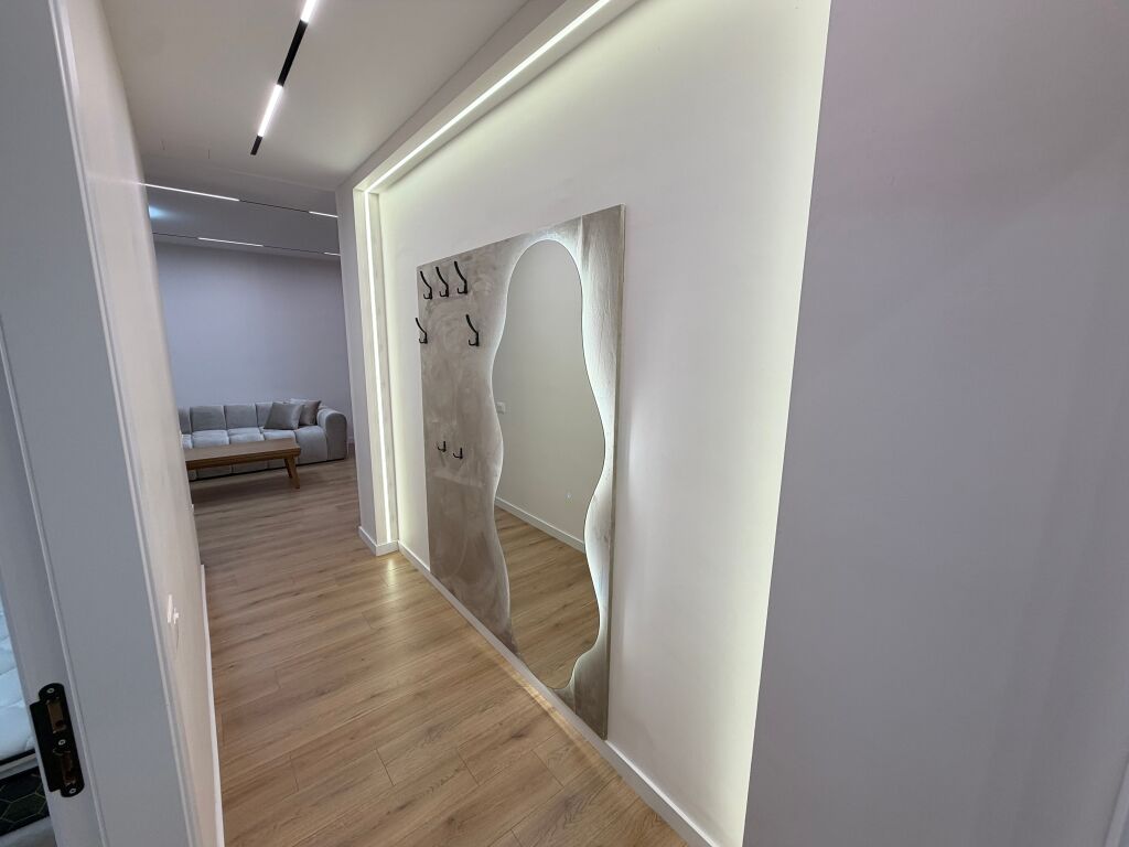 🏡 Appartamento 2+1+2 in vendita – Yzberisht, vicino a KMY  📐 96.6 m² |   💰 Prezzo  173 milioni di lek