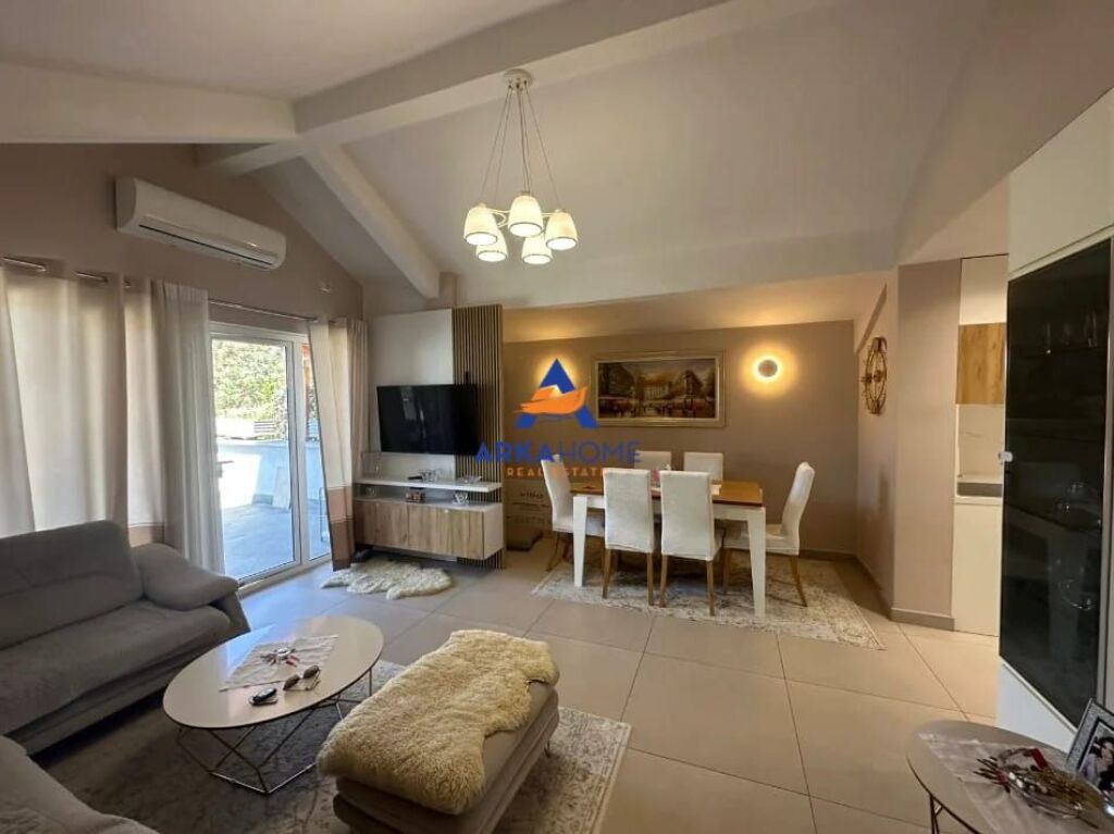 FOR RENT MODERN PENTHOUSE 2+1 WITH VERANDA "XHAMLLIKU, MARIE LOGORECI STREET" 750 EURO