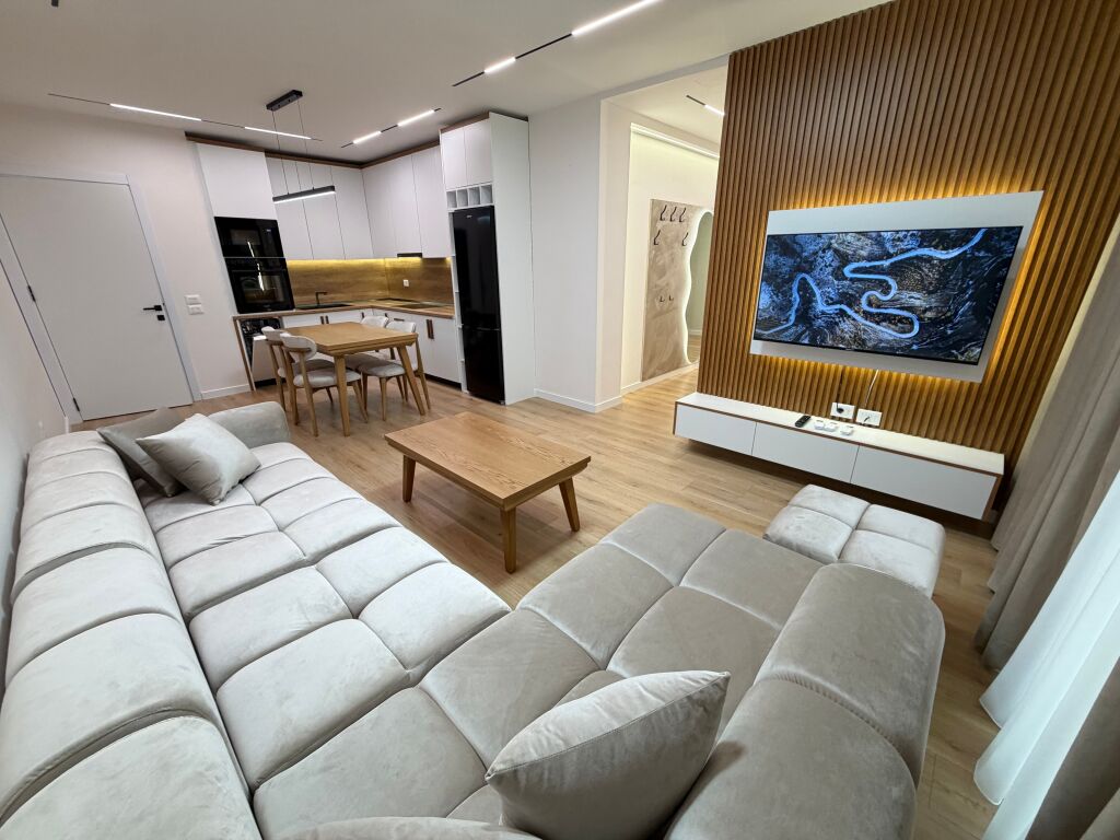 🏡 Appartamento 2+1+2 in vendita – Yzberisht, vicino a KMY  📐 96.6 m² |   💰 Prezzo  173 milioni di lek