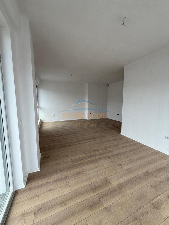 APPARTAMENTO 3+1+2 IN VENDITA A WHITE CLOUD COMUNE DI PARIGI