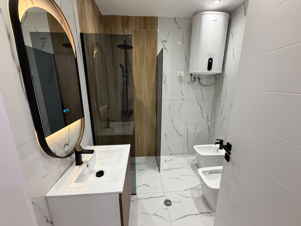 🏡 Appartamento 2+1+2 in vendita – Yzberisht, vicino a KMY  📐 96.6 m² |   💰 Prezzo  173 milioni di lek