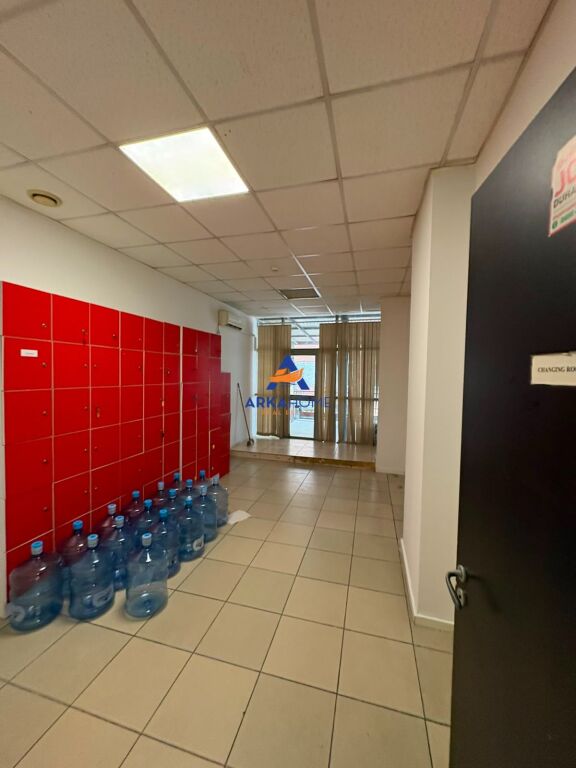 BUSINESS UNIT FOR RENT 540 M2 "IN BLLOK" 7000 EURO NET