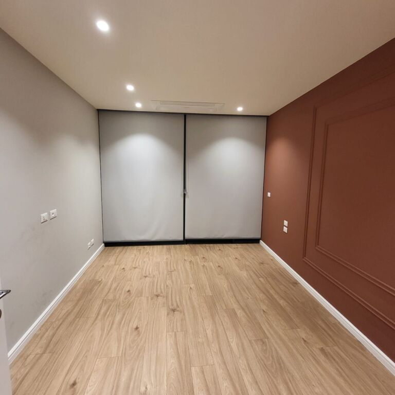 🏢 Ufficio in affitto con 3 ambienti + 2 posti auto al Lake View Lago Artificiale📍