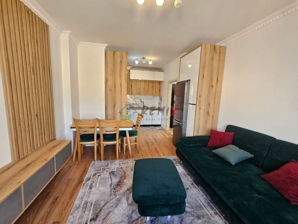 SHITET SUPER APARTAMENT 2+1 ME PAMJE DETI, RROTA E KUQE, PLAZH - DURRËS