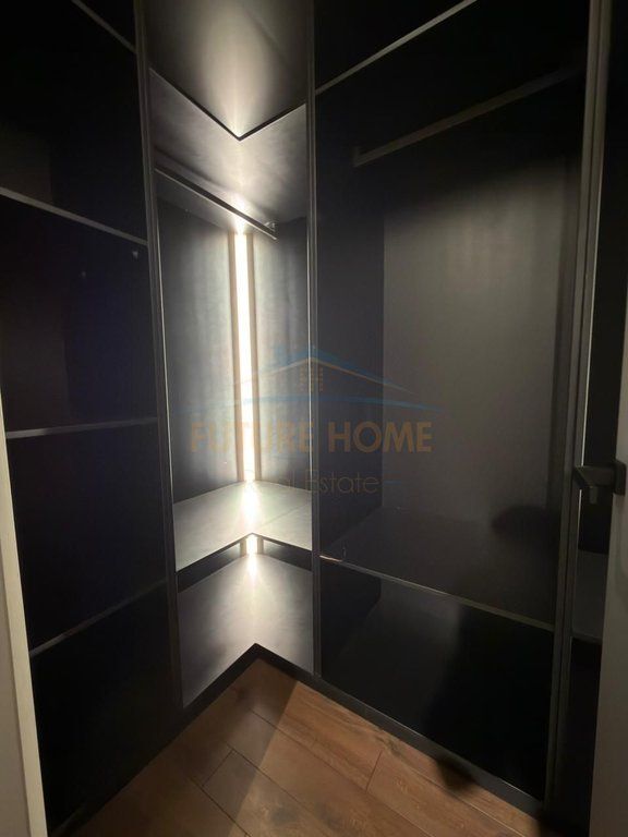 In vendita, Appartamento 3+1+3, Residenza Long Hill, Tirana.