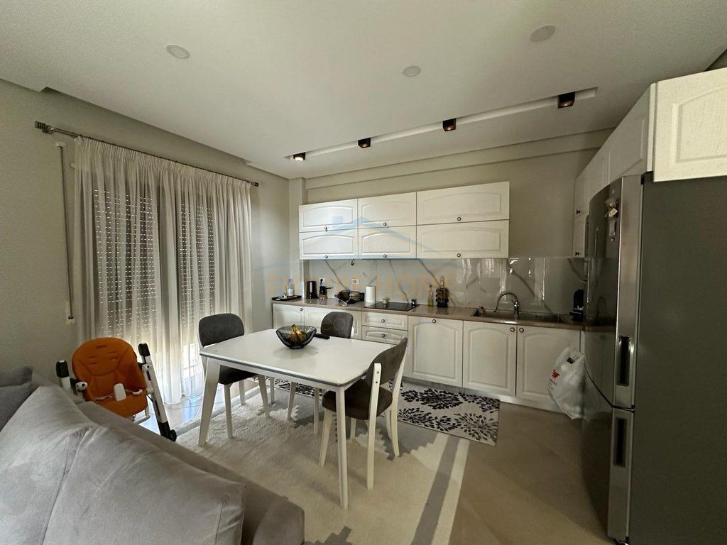 Shitet, 2+1+Parkim, Green City Residence. BLL71172