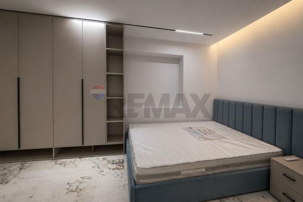 Apartment for sale consisting of 2 studios Myslym Shyri ID:530601001-192