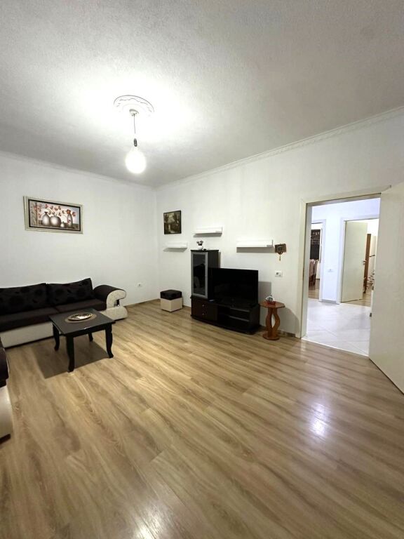 🏡 Jepet me Qera Apartament 2+1 ne Sauk, 500 mije leke